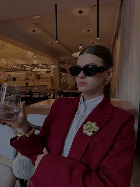 Цветок "Камелия", золотой