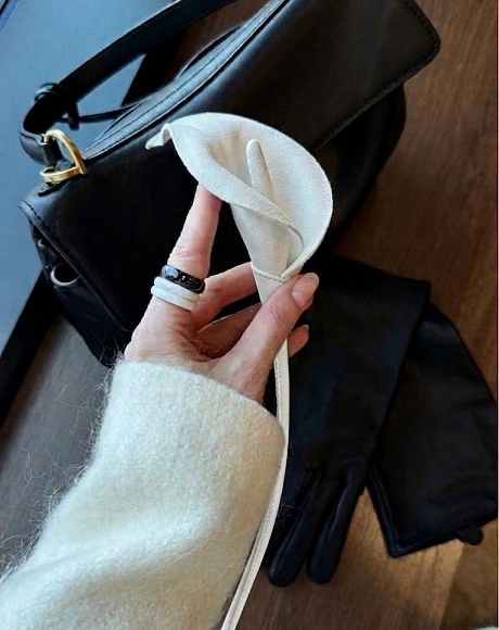 Калла "Адам", белый мрамор