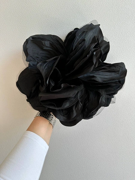 Цветок "Monica", черный