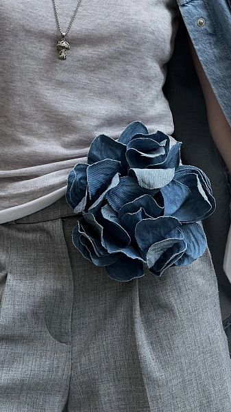 Цветок из Denim